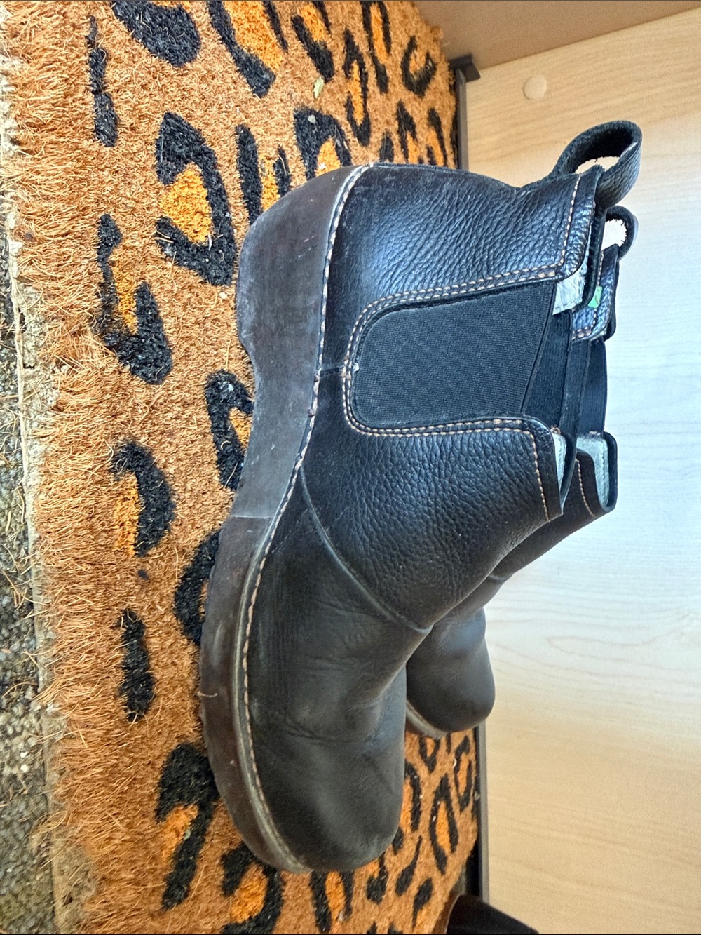 El Naturalista women's black wedge Chelsea boot, EU38